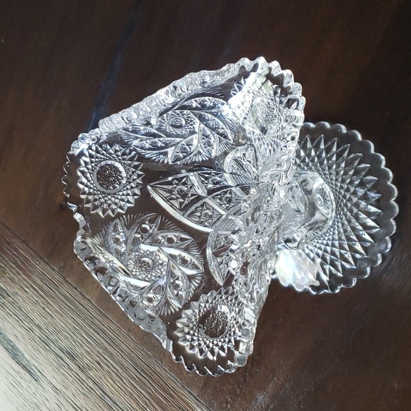 Vintage Antique Clear Glass Ruffled Sawtooth Paddle Wheel Pattern Vase 6.5" - Picture 2 of 16